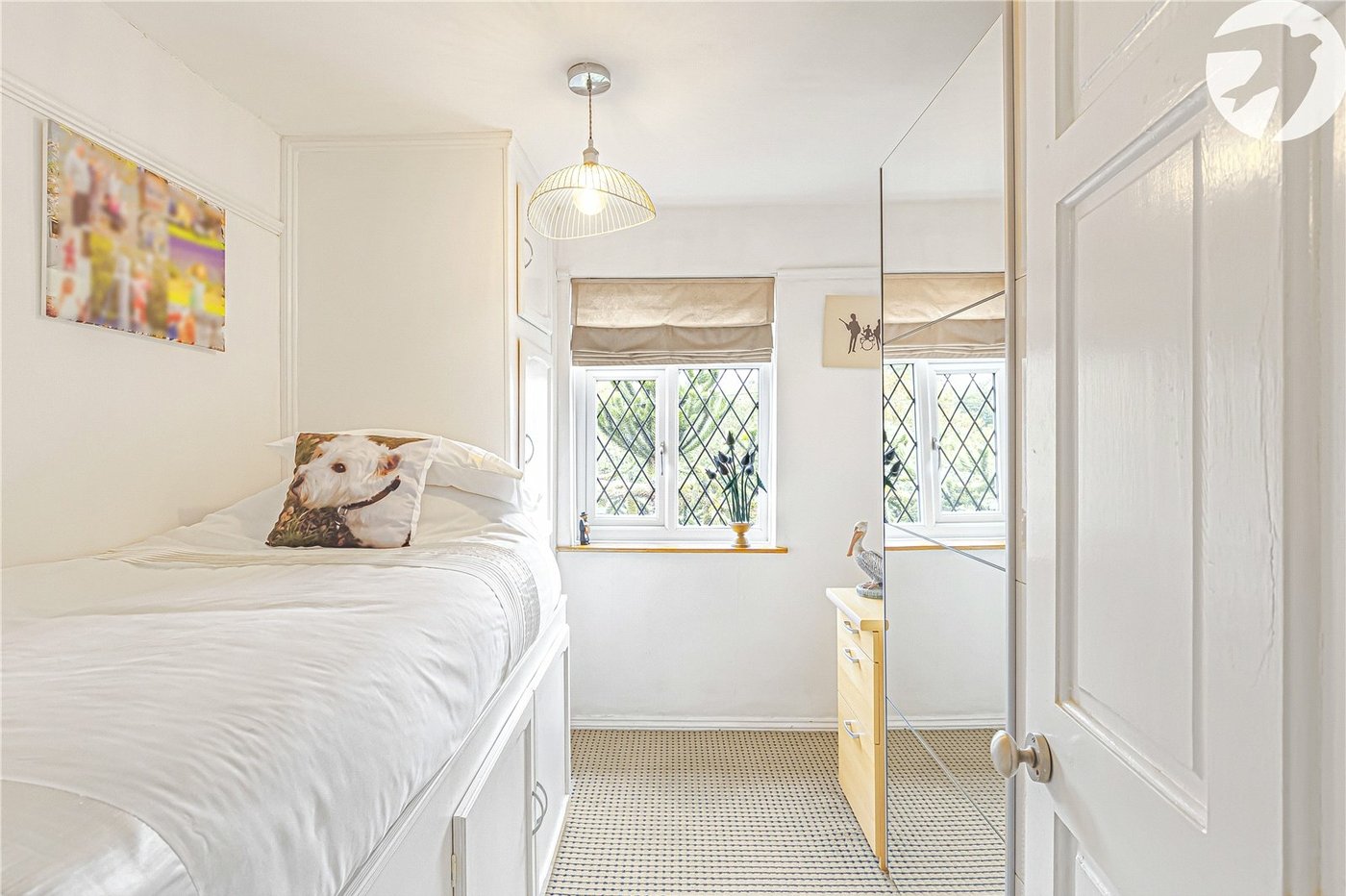 3 bedroom house for sale in Swanscombe | Robinson Jackson