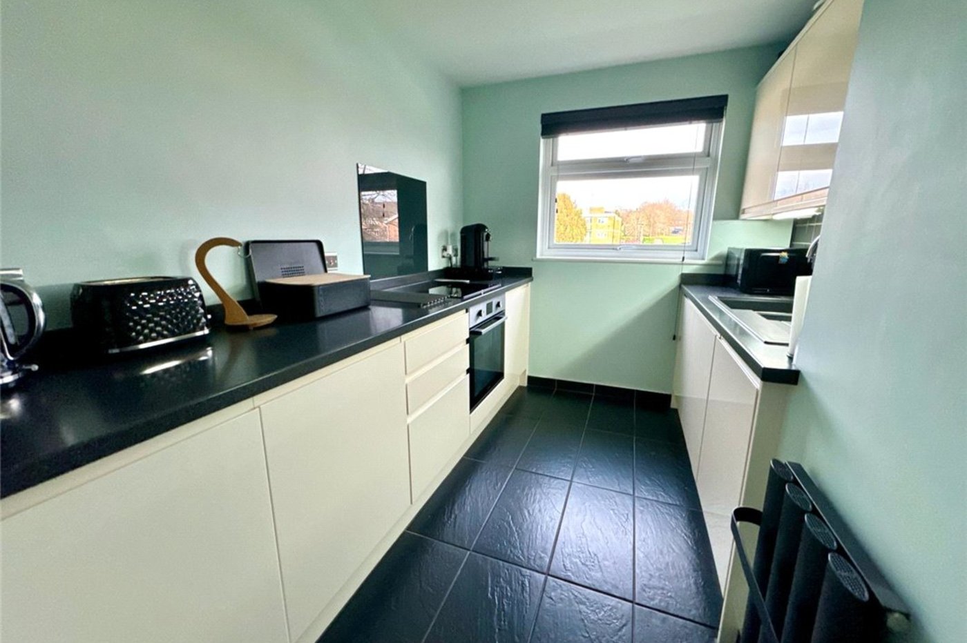 2 bedroom property for sale in St Paul's Cray | Robinson Jackson