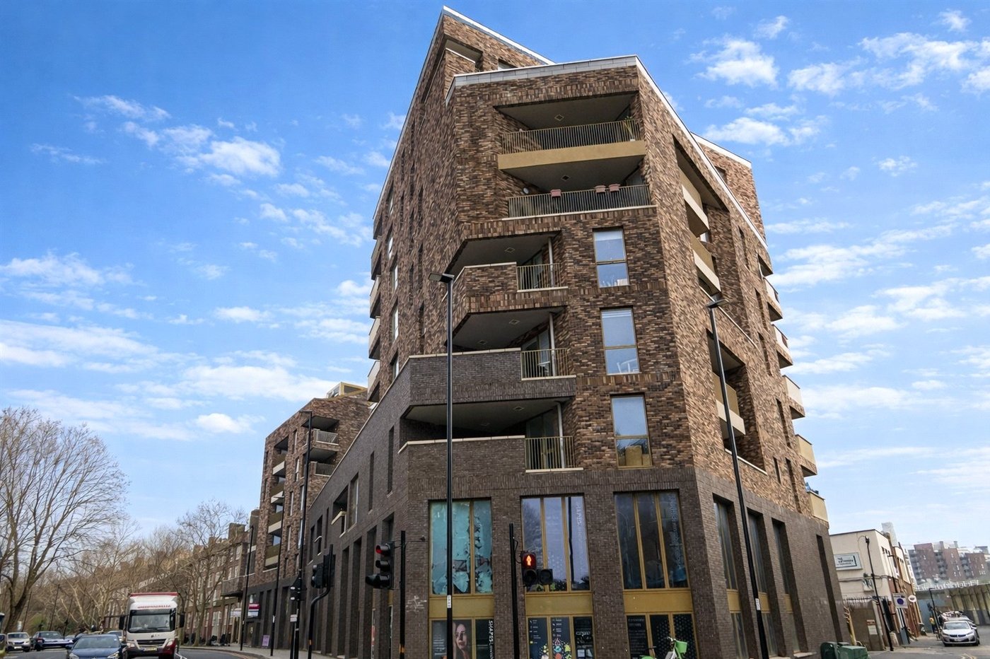 2 bedroom property for sale in London | Robinson Jackson