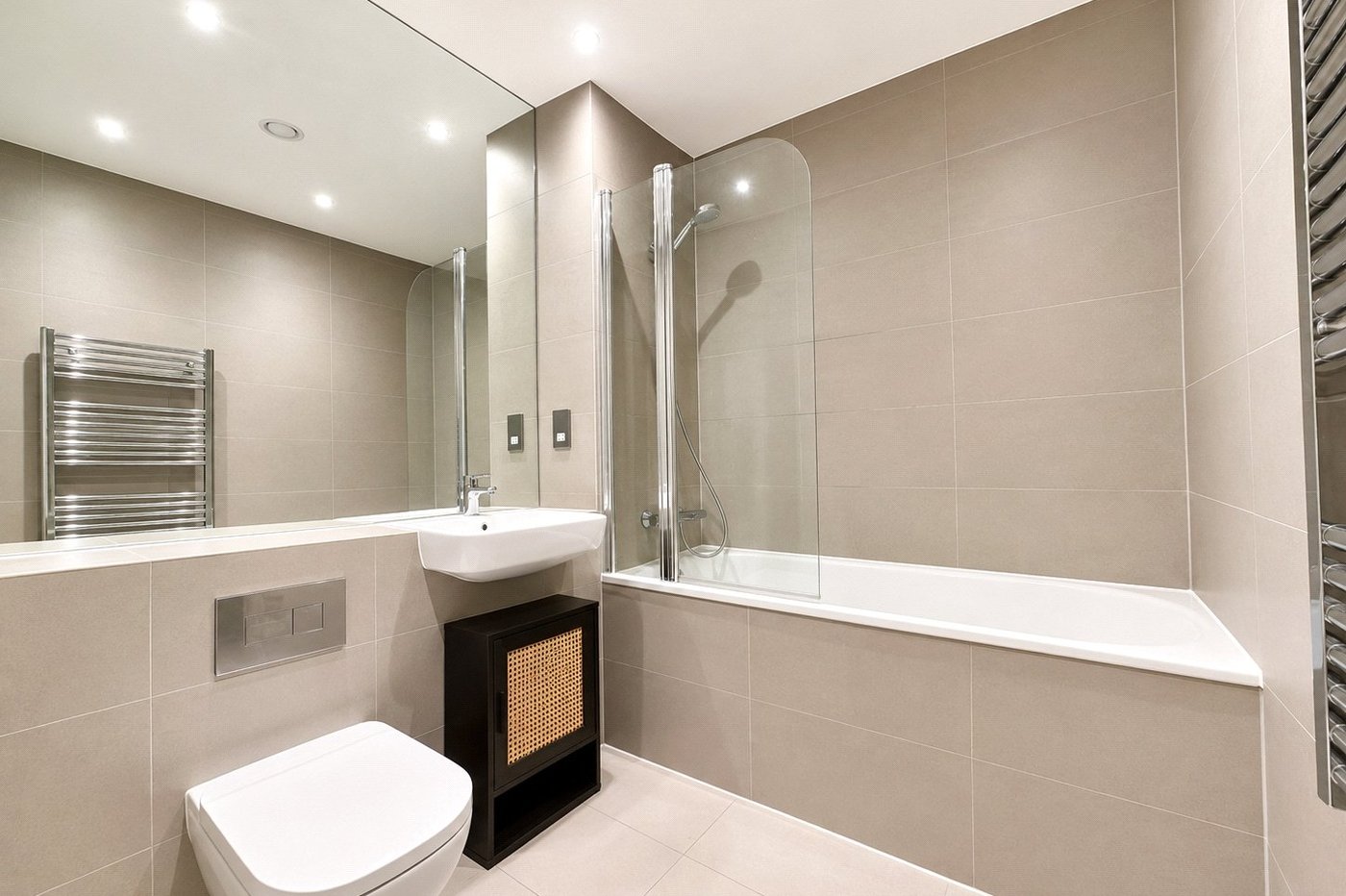 1 bedroom property for sale in London | Robinson Jackson