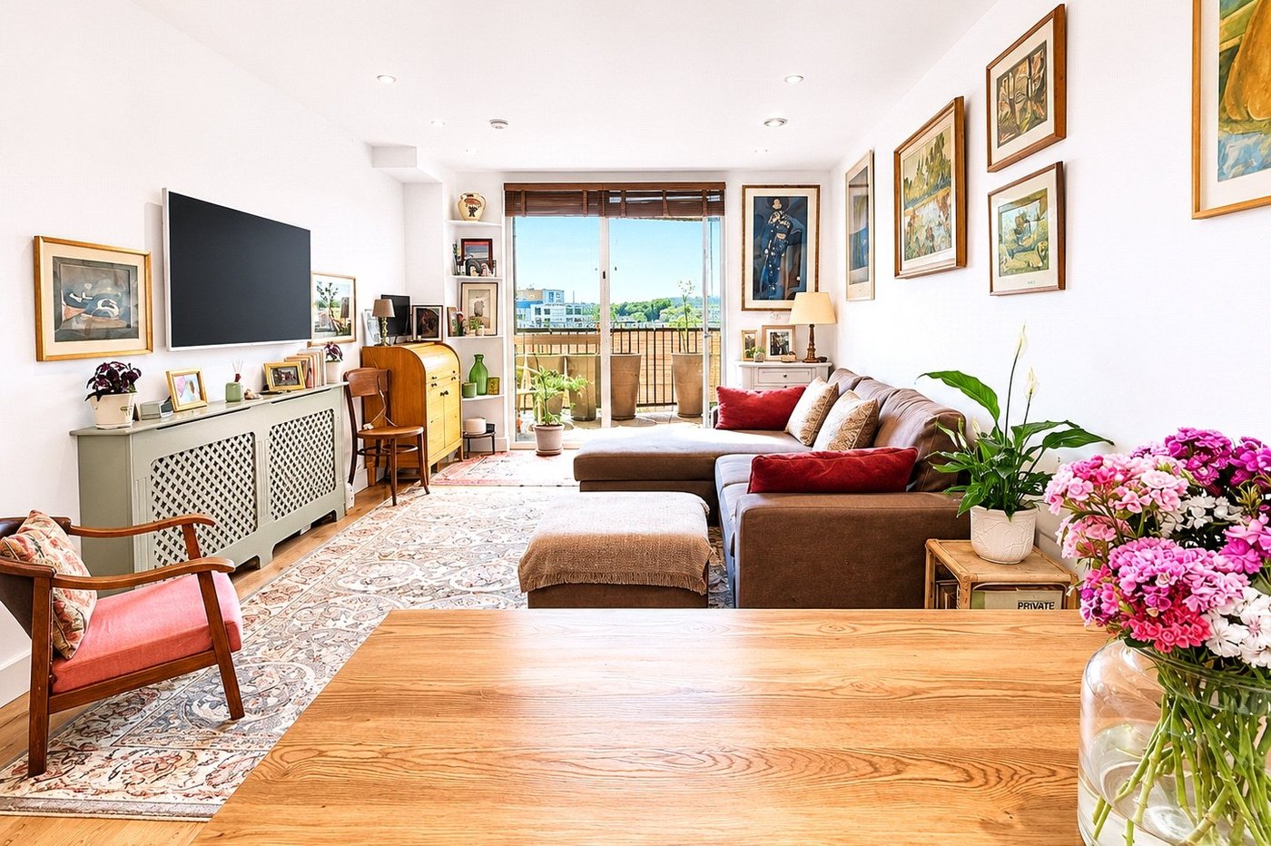 1 bedroom property for sale in London | Robinson Jackson