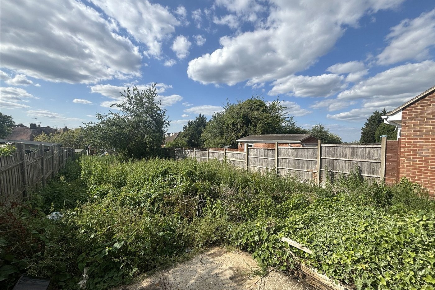 2 bedroom house for sale in Davis Estate | Robinson Michael & Jackson