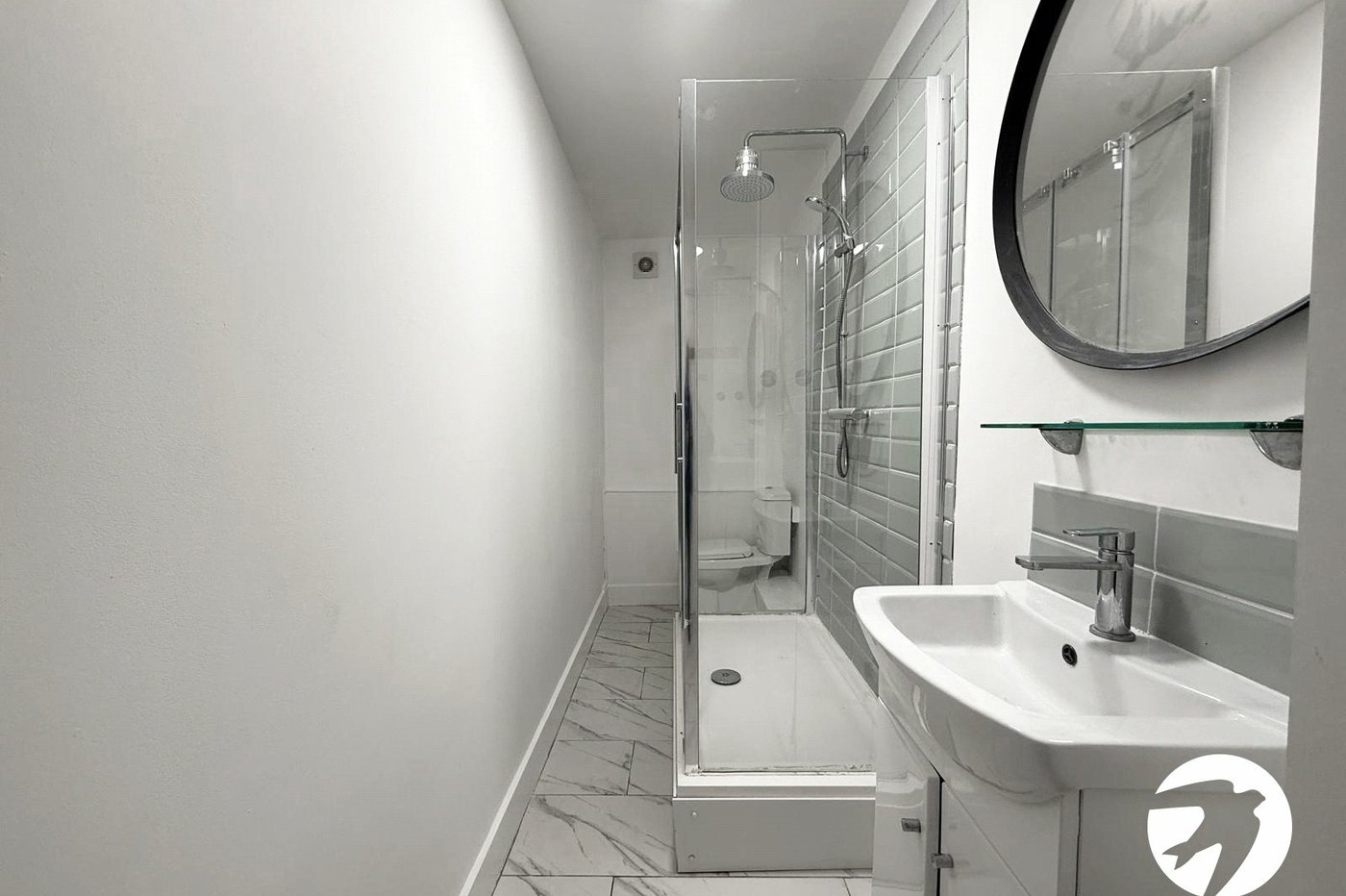 2 bedroom property for sale in London | Robinson Jackson