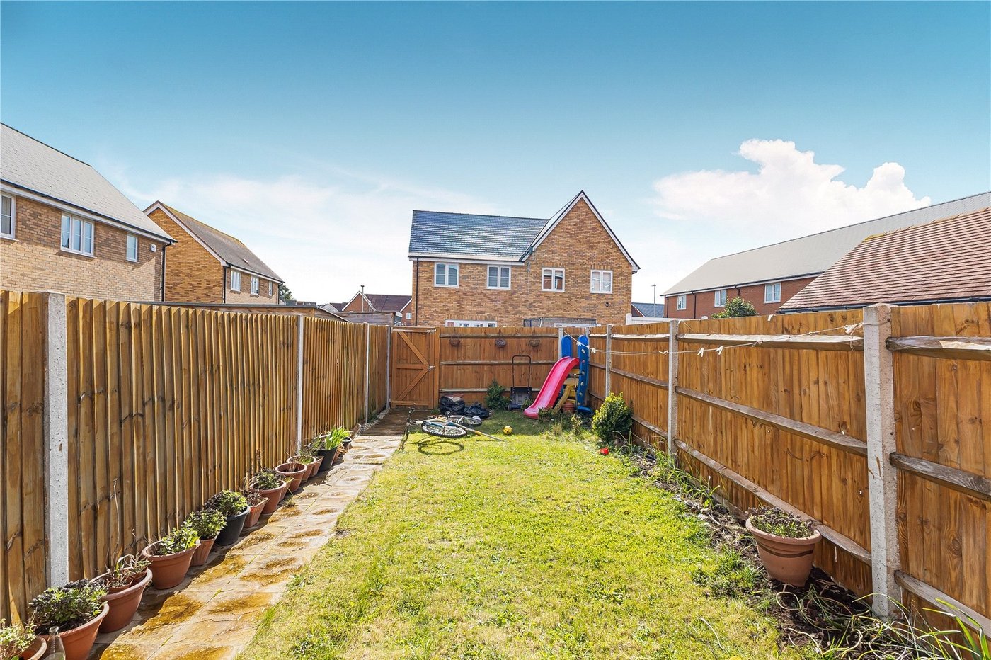 2 bedroom house for sale in Gravesend | Robinson Michael & Jackson