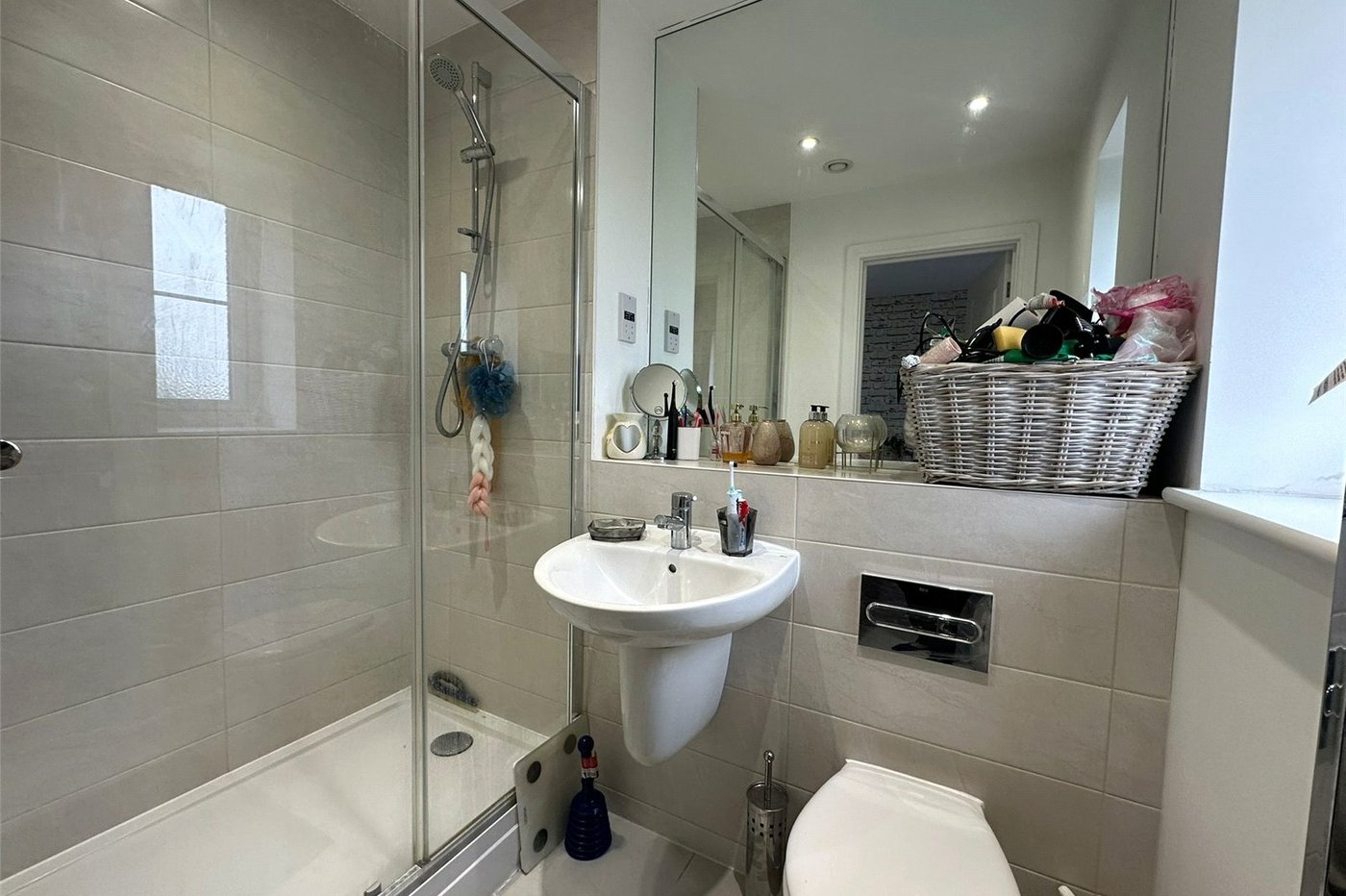 2 bedroom house for sale in Gravesend | Robinson Michael & Jackson