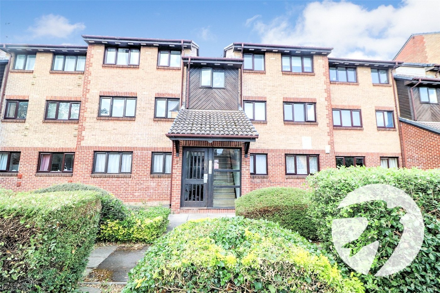 2 bedroom property for sale in Erith | Robinson Jackson