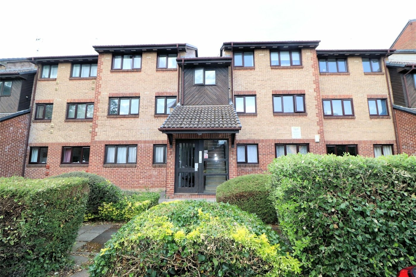 2 bedroom property for sale in Erith | Robinson Jackson
