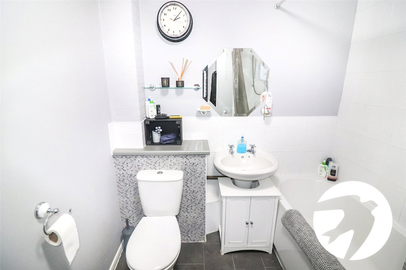 2 bedroom property for sale in Erith | Robinson Jackson