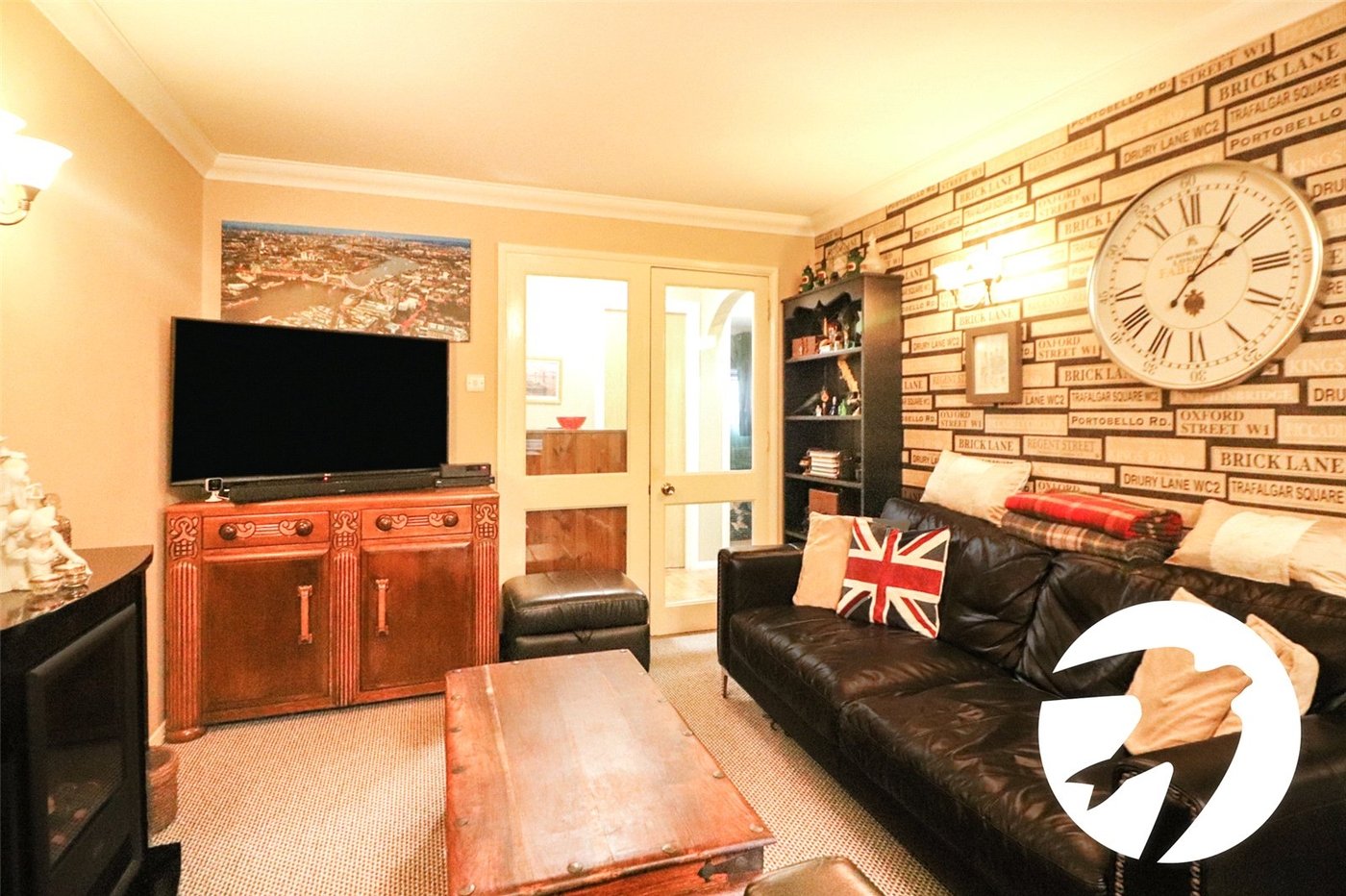 2 bedroom property for sale in Erith | Robinson Jackson