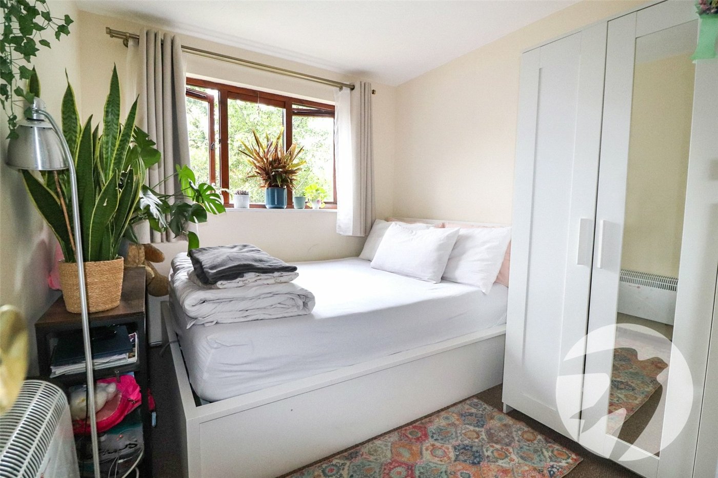 2 bedroom property for sale in Northumberland Heath | Robinson Jackson