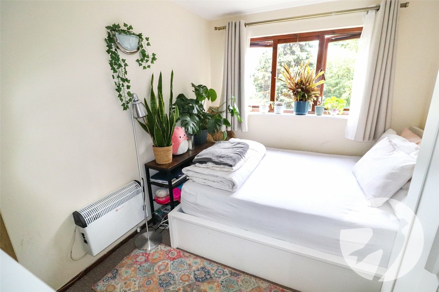 2 bedroom property for sale in Northumberland Heath | Robinson Jackson