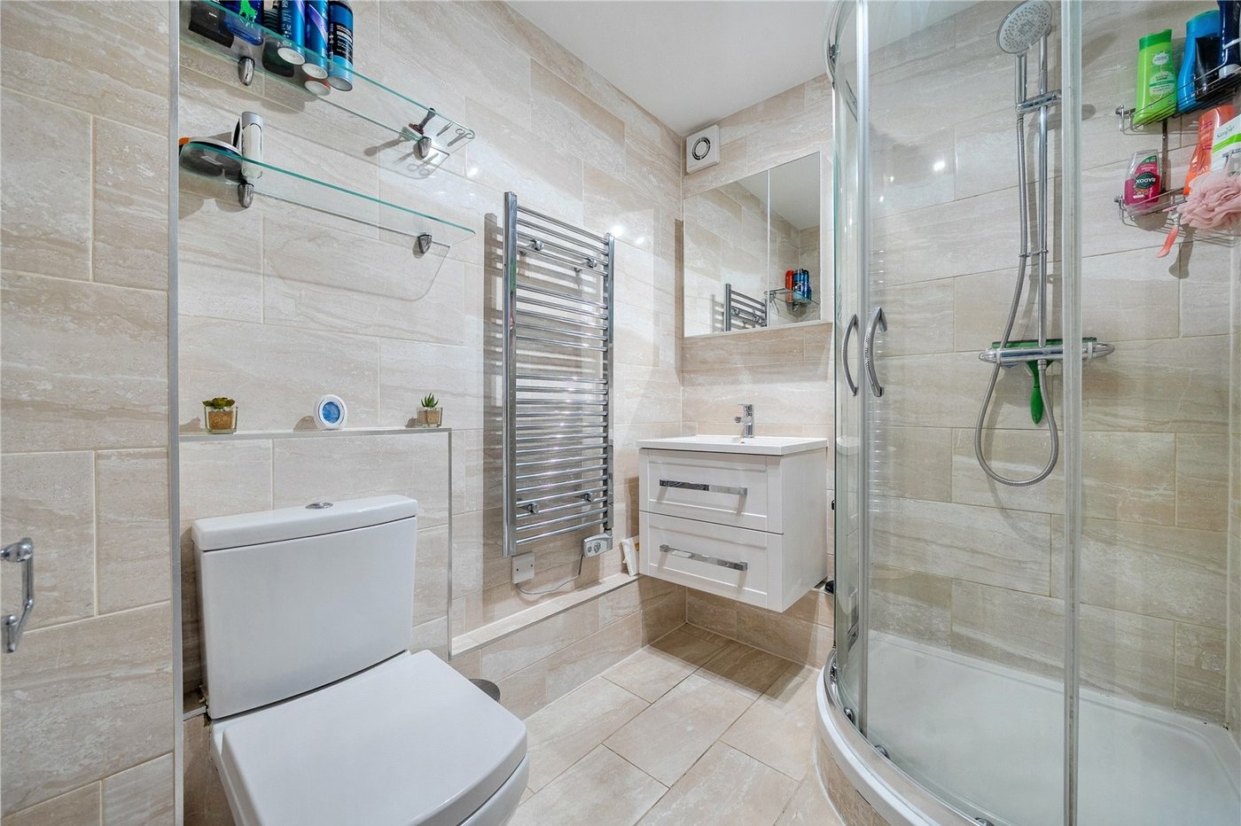 2 bedroom property to rent in  | Robinson Jackson