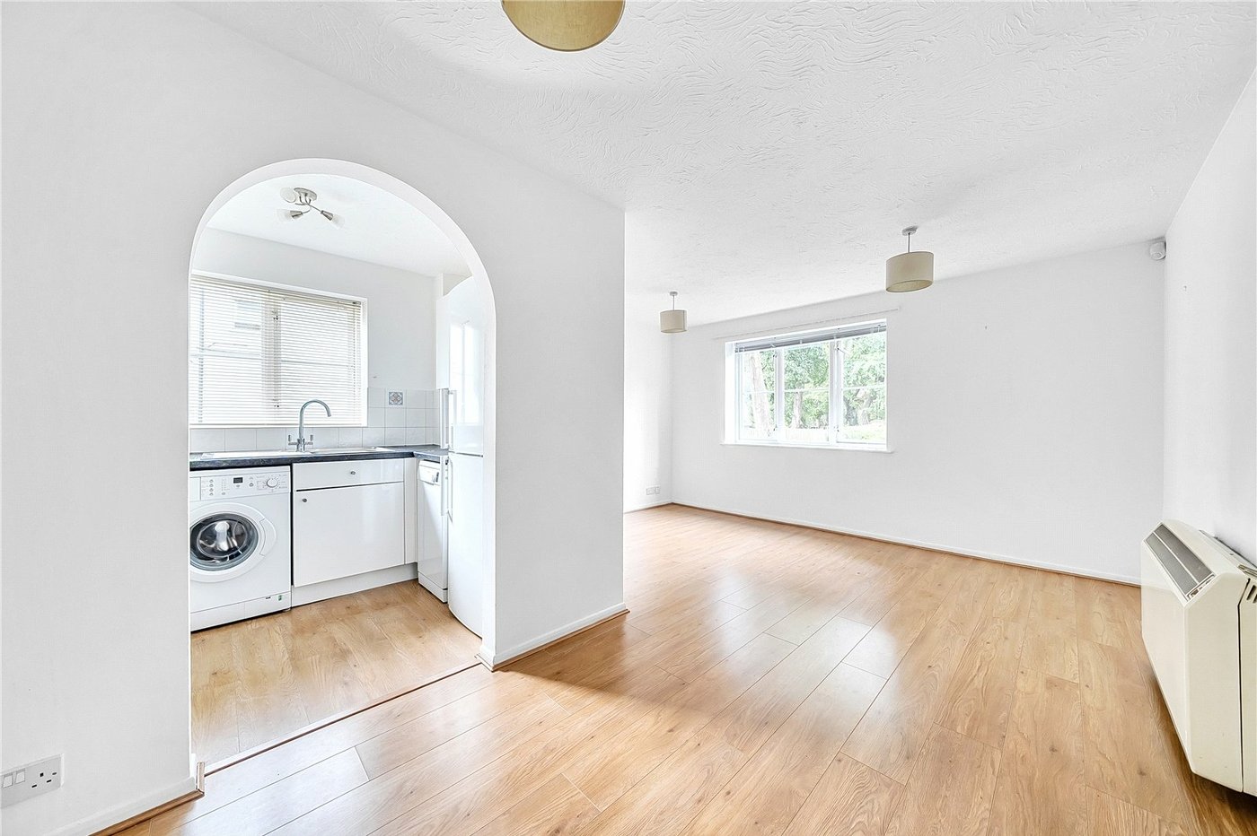 1 bedroom property for sale in  | Robinson Jackson