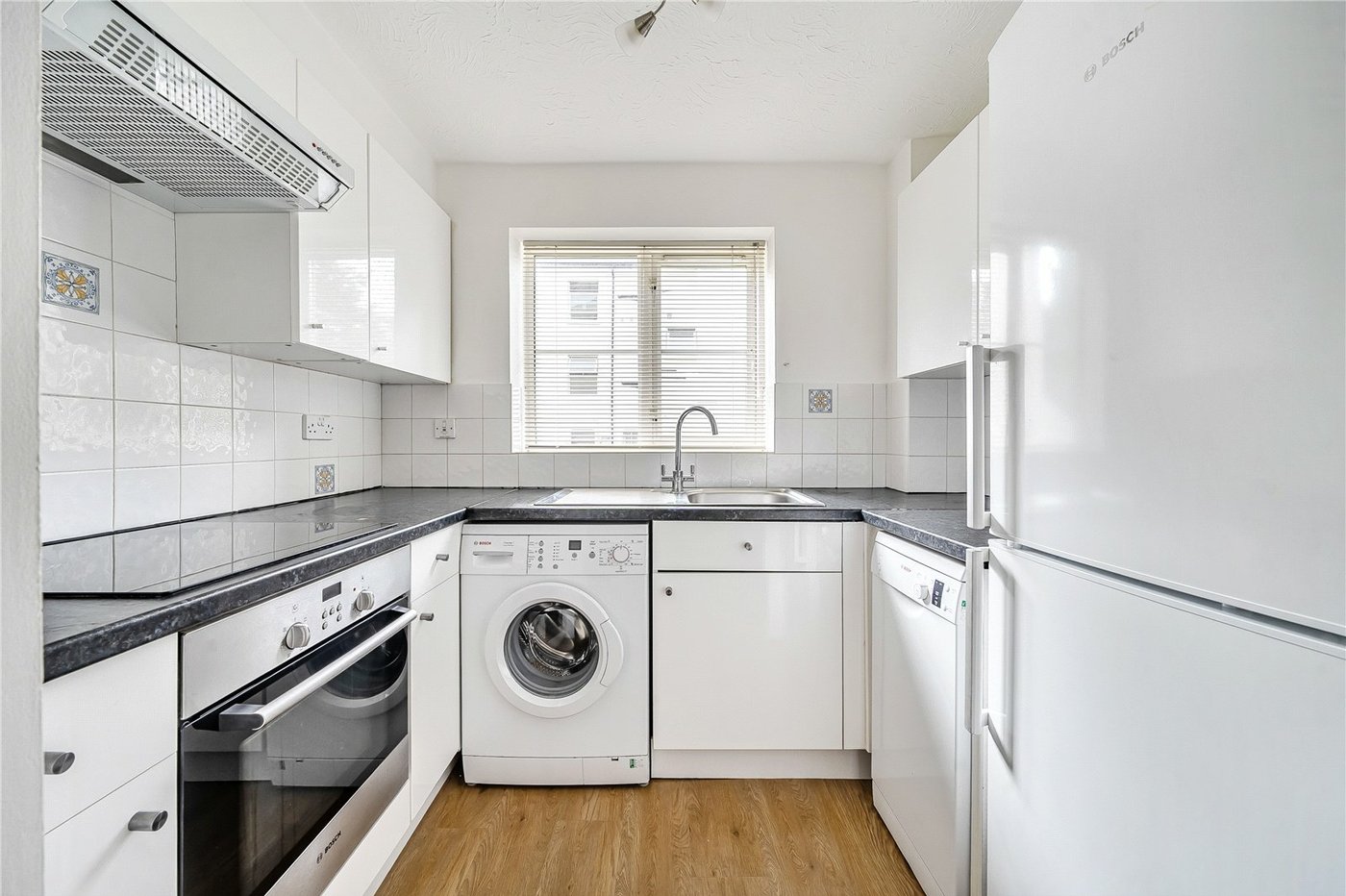 1 bedroom property for sale in  | Robinson Jackson