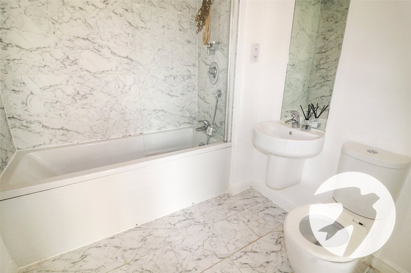 4 bedroom house for sale in Erith | Robinson Jackson