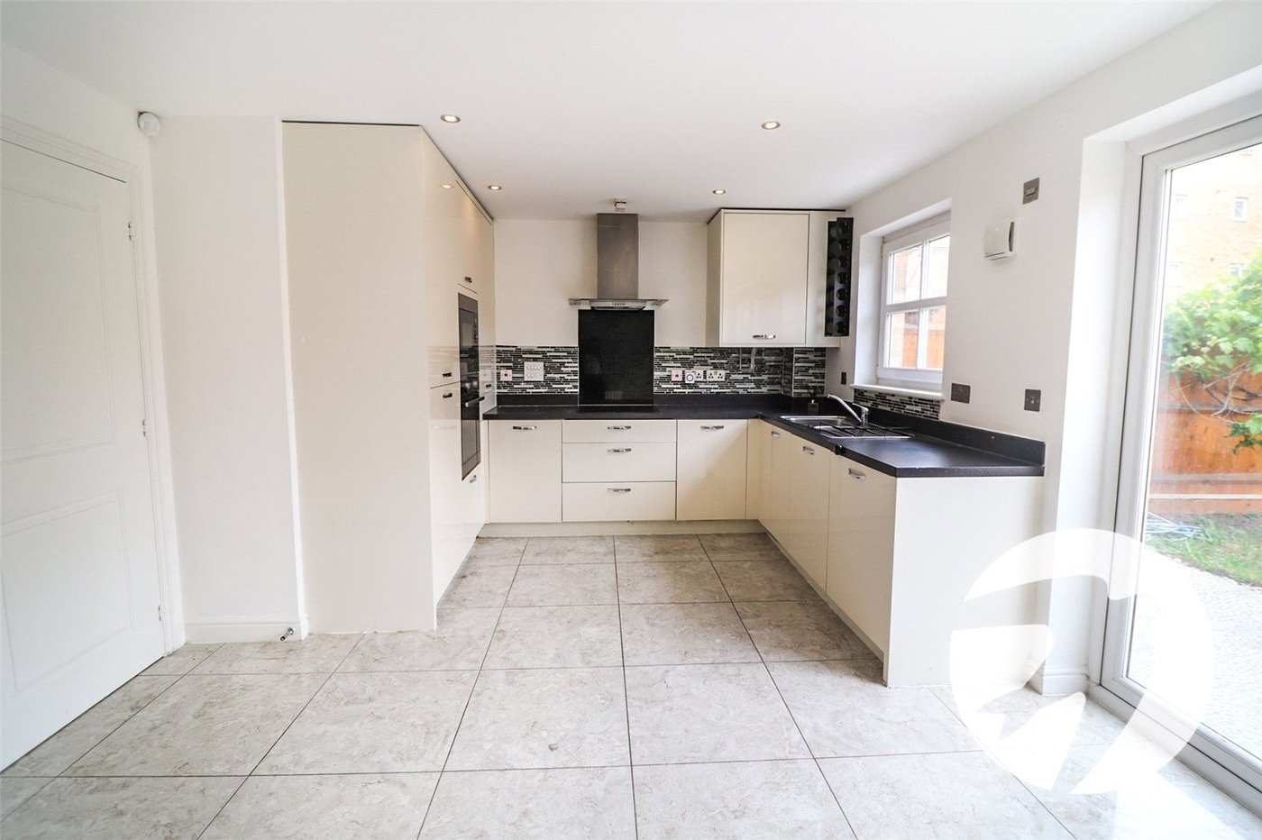 4 bedroom house for sale in Erith | Robinson Jackson