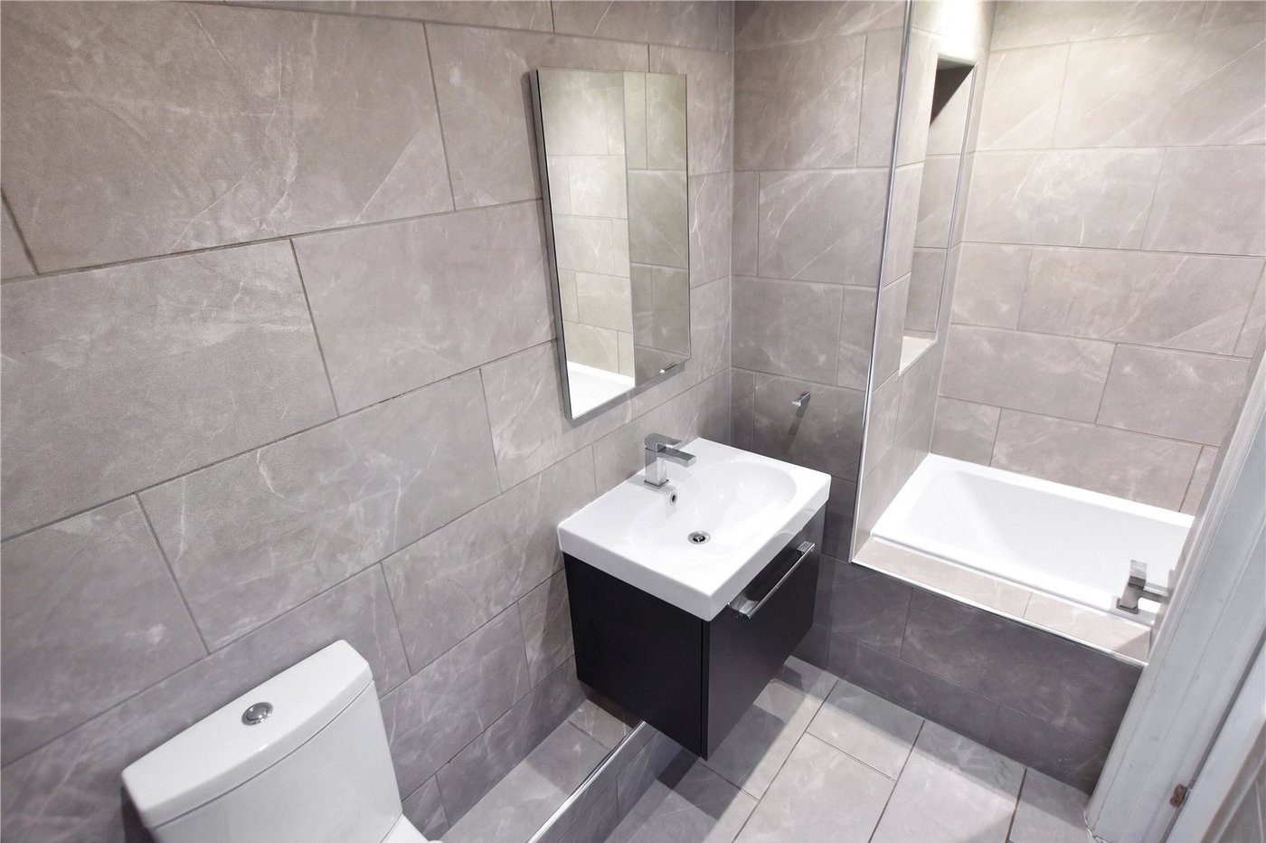 2 bedroom property for sale in Bexley | Robinson Jackson