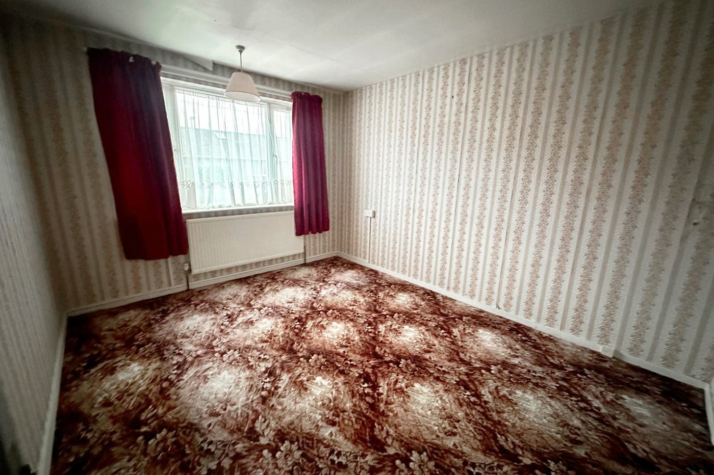 3 bedroom house for sale in London | Robinson Jackson