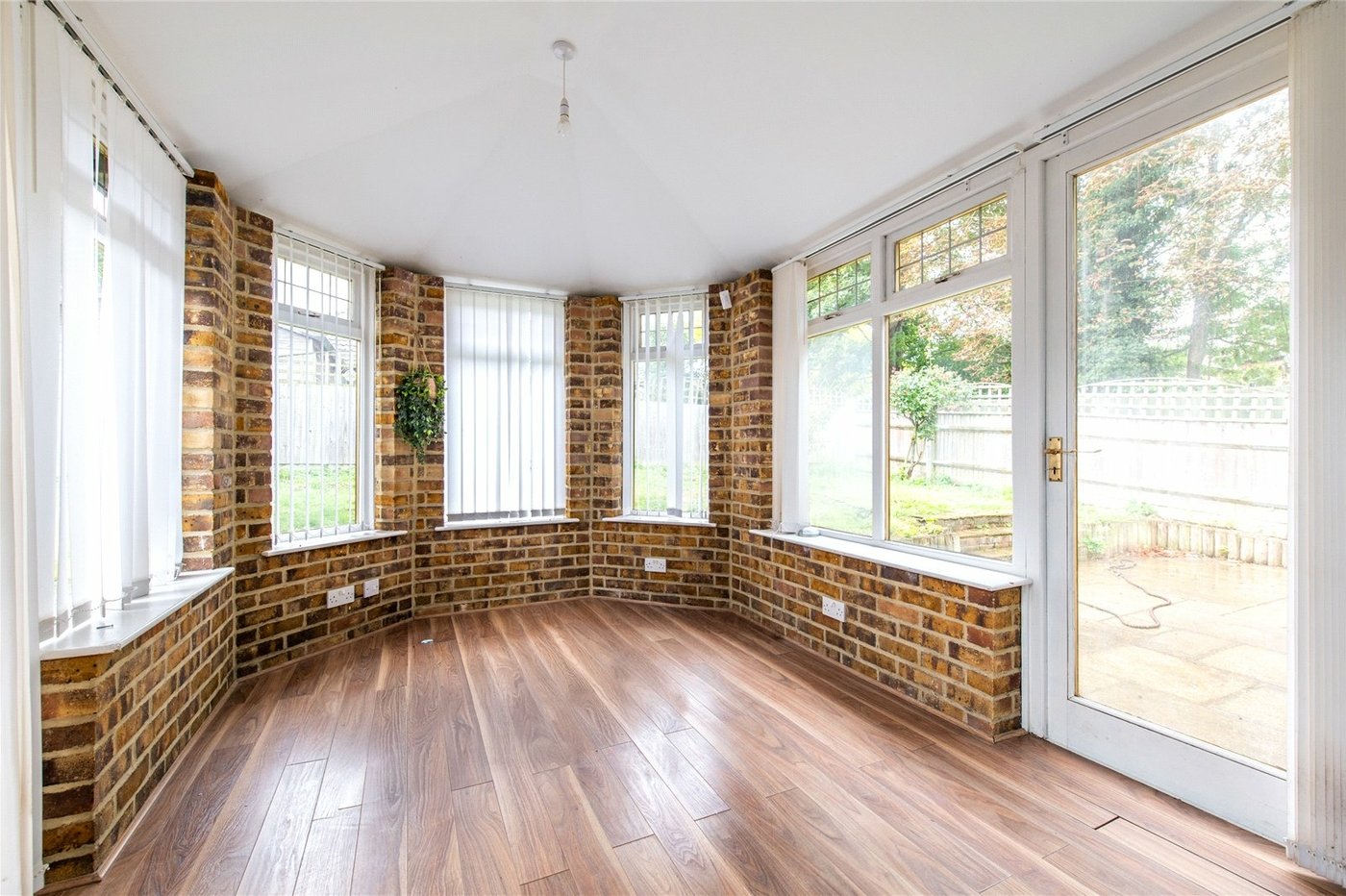 2 bedroom bungalow for sale in Maidstone | Robinson Michael & Jackson