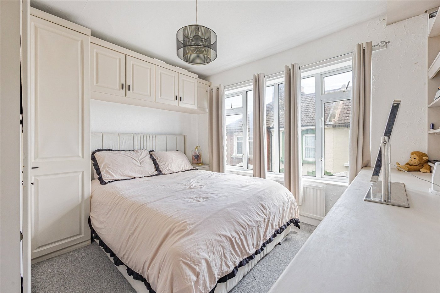 3 bedroom house for sale in Rochester | Robinson Michael & Jackson