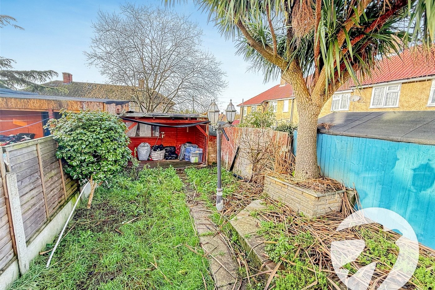 2 bedroom house for sale in London | Robinson Jackson