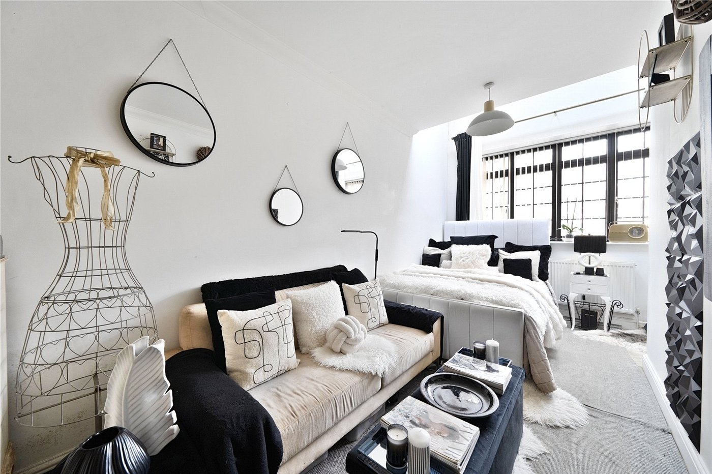 2 bedroom house for sale in Berrymans Lane | Robinson Jackson