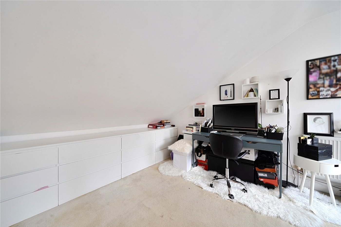 2 bedroom house for sale in Berrymans Lane | Robinson Jackson