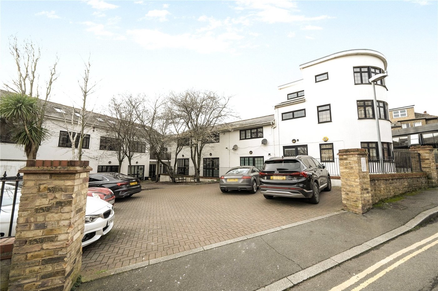 2 bedroom house for sale in Berrymans Lane | Robinson Jackson