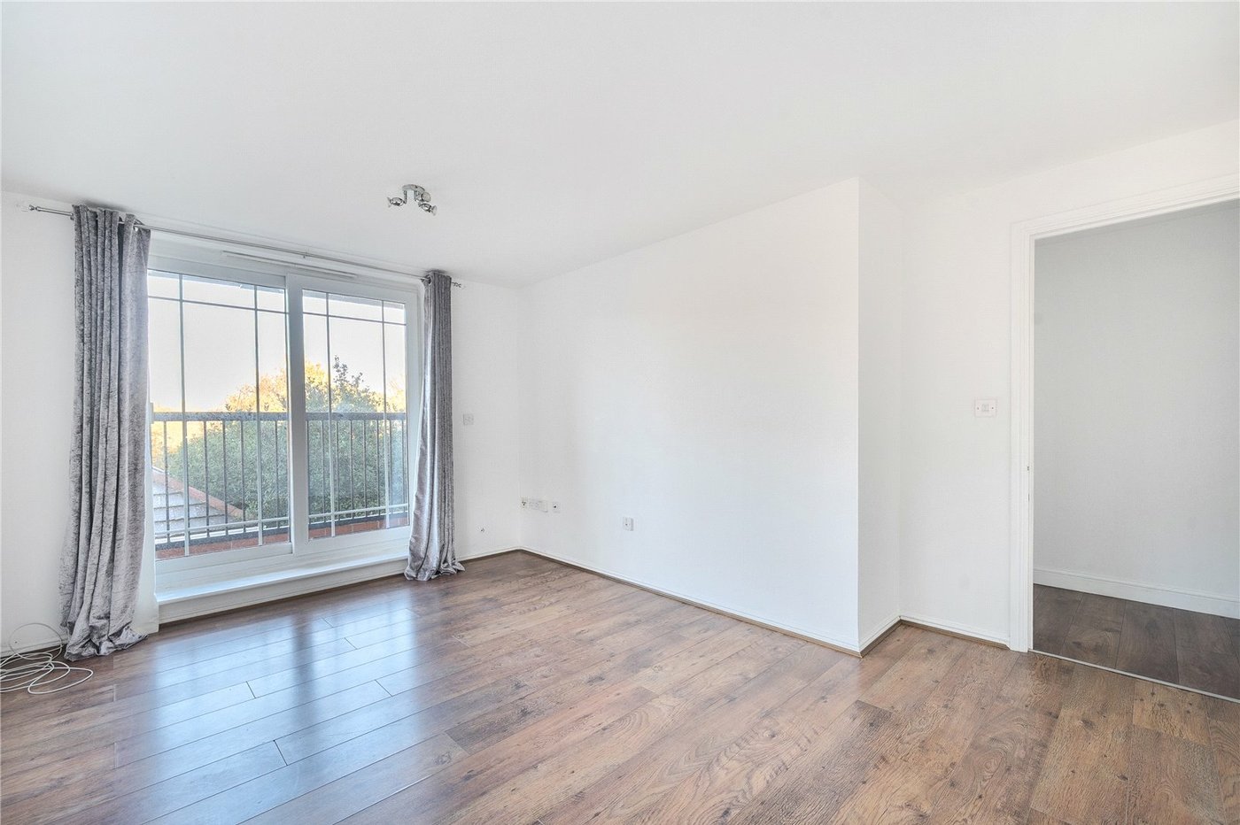 2 bedroom property for sale in  | Robinson Jackson