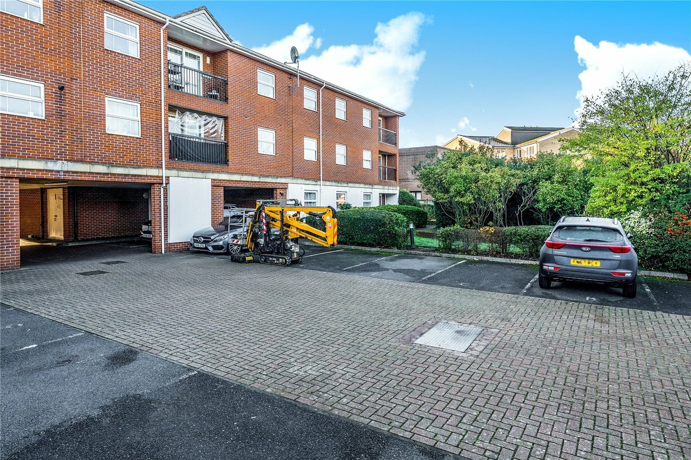 2 bedroom property for sale in Beckenham | Robinson Jackson