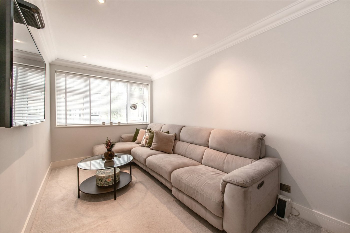 4 bedroom house for sale in Rochester | Robinson Michael & Jackson