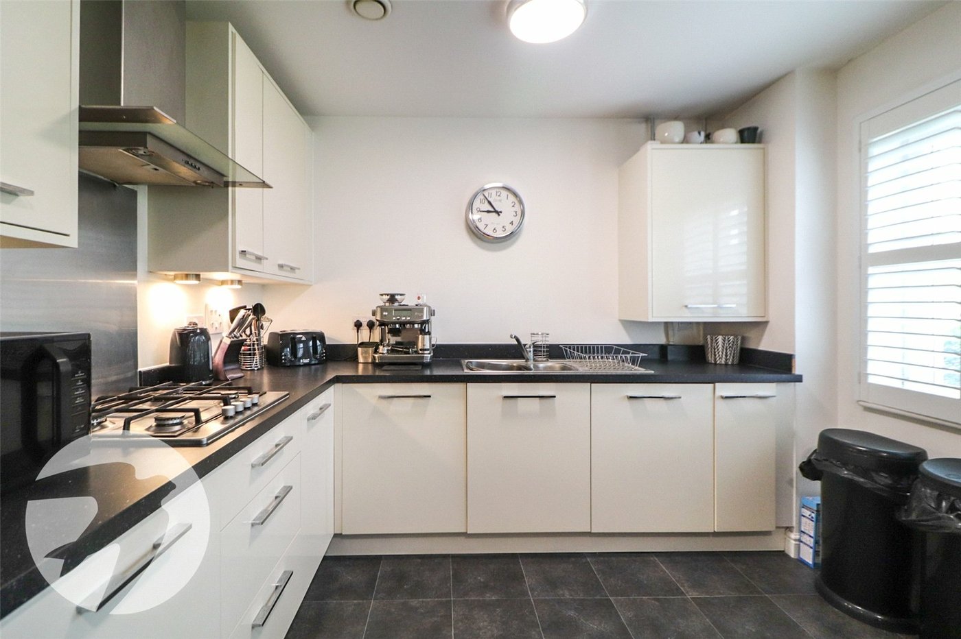 2 bedroom property for sale in Rainbow Road | Robinson Jackson