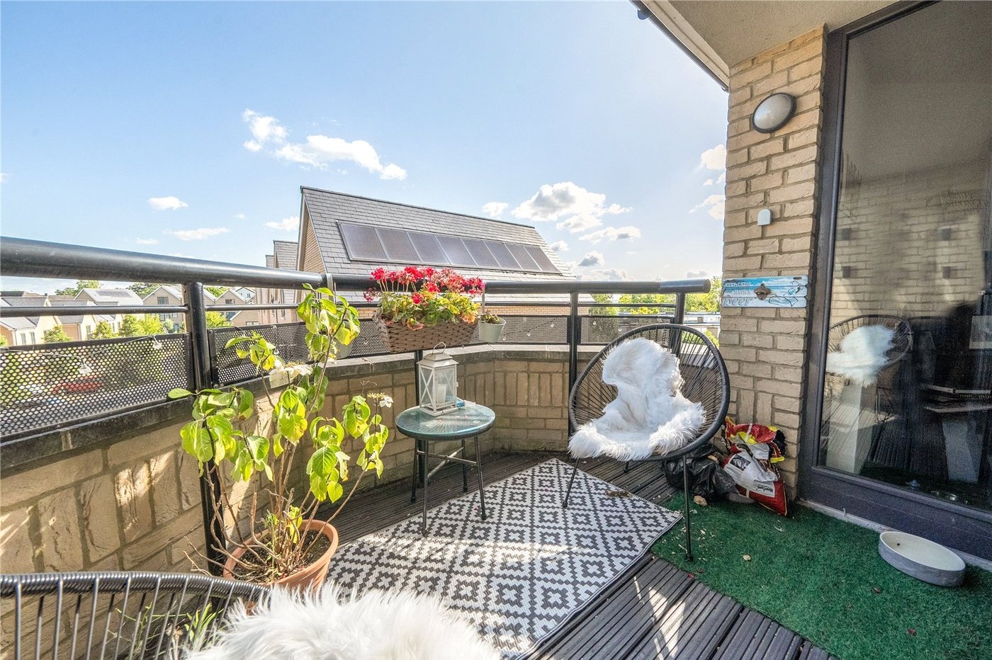 2 bedroom property for sale in Sydenham | Robinson Jackson