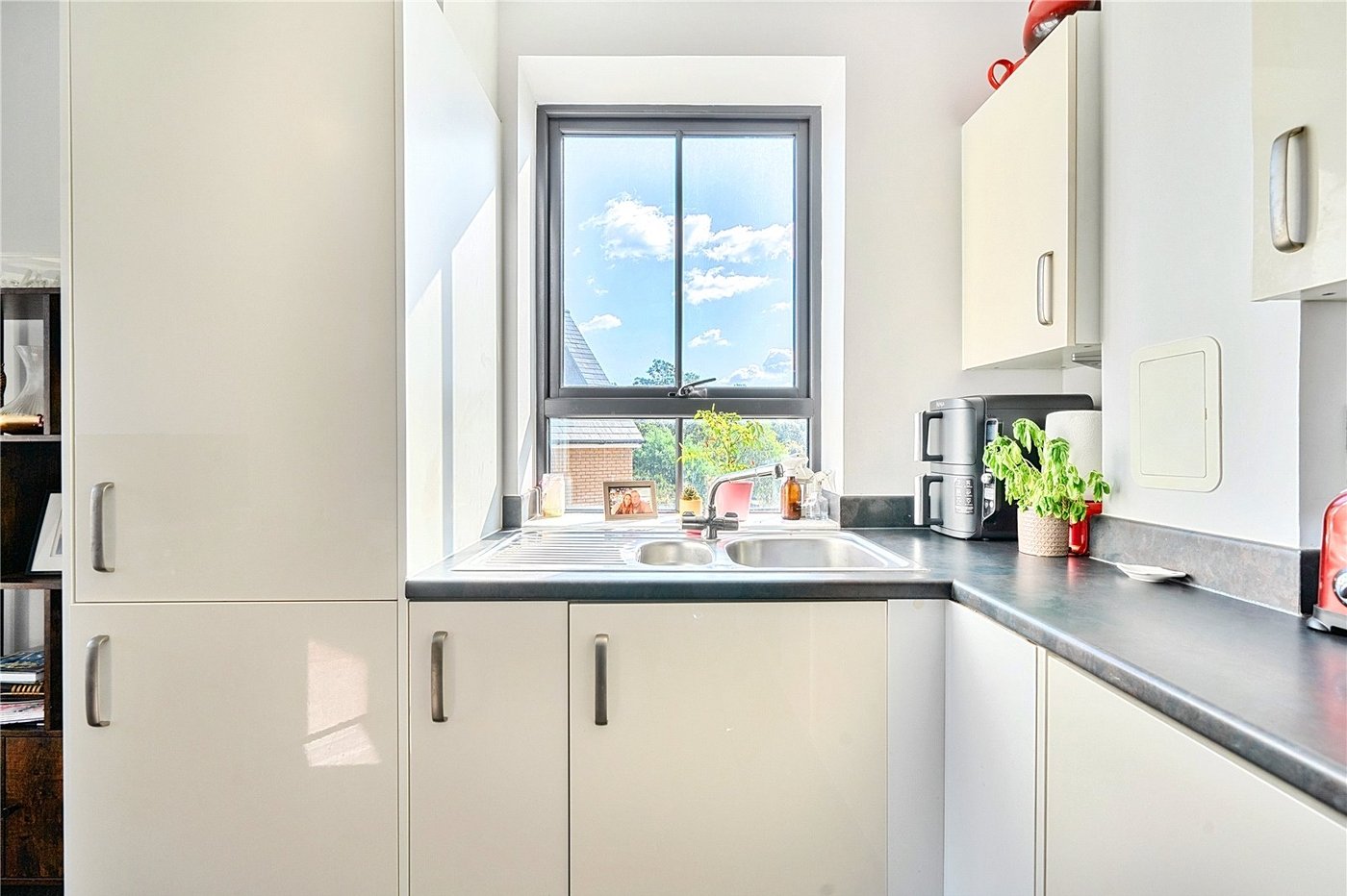 2 bedroom property for sale in Sydenham | Robinson Jackson