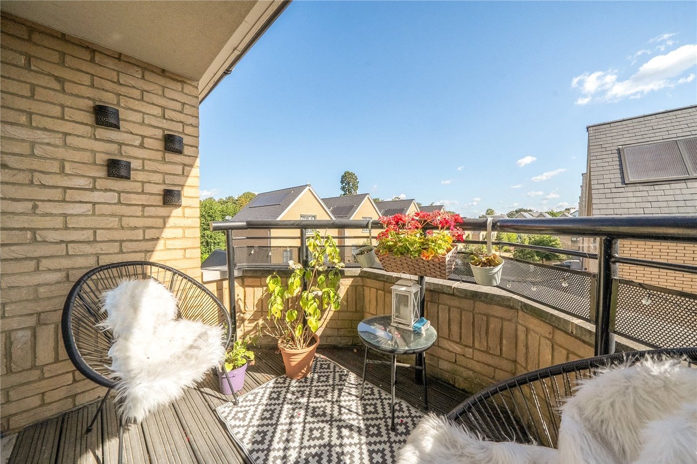 2 bedroom property for sale in Sydenham | Robinson Jackson