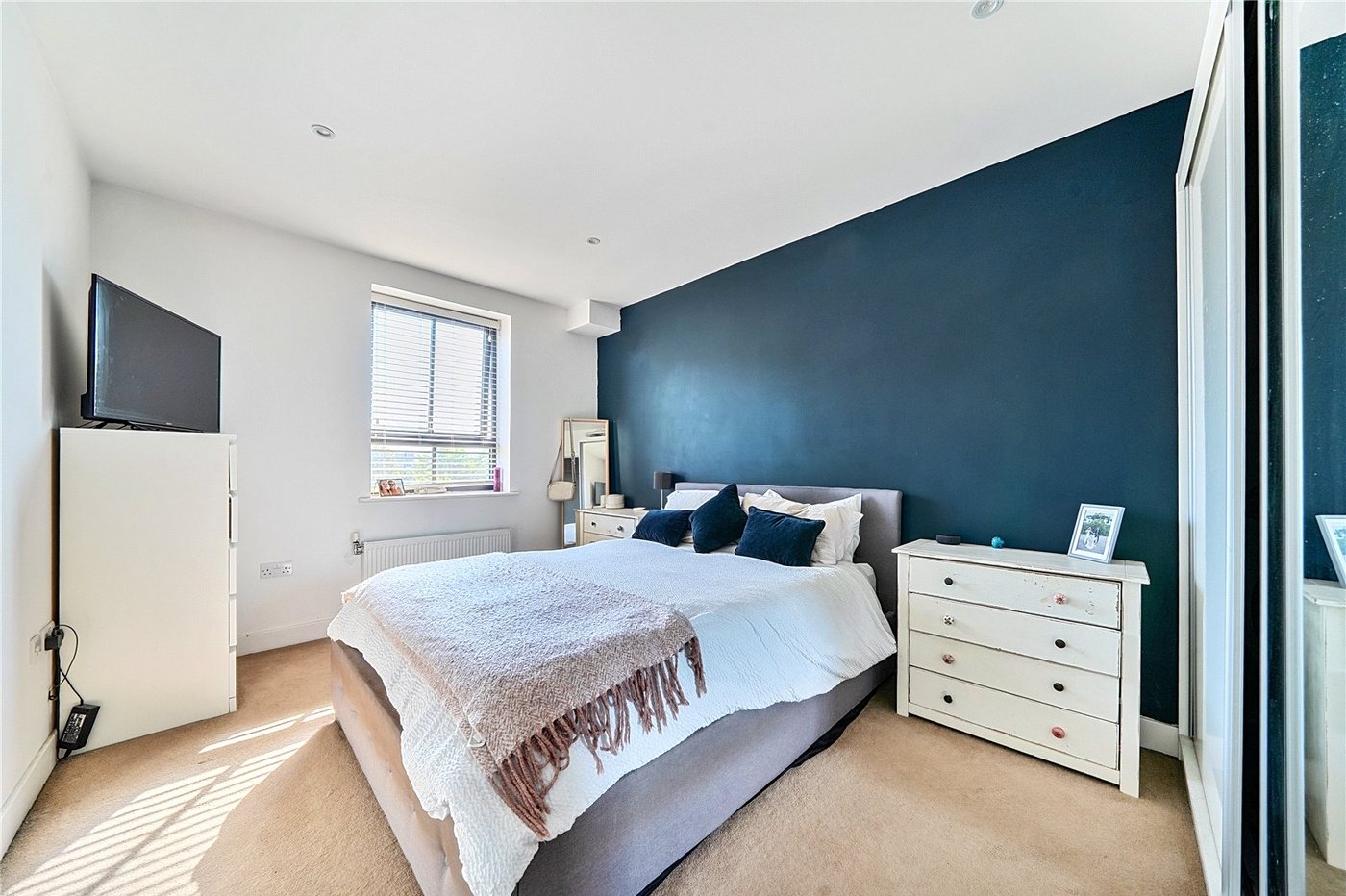 2 bedroom property for sale in Sydenham | Robinson Jackson
