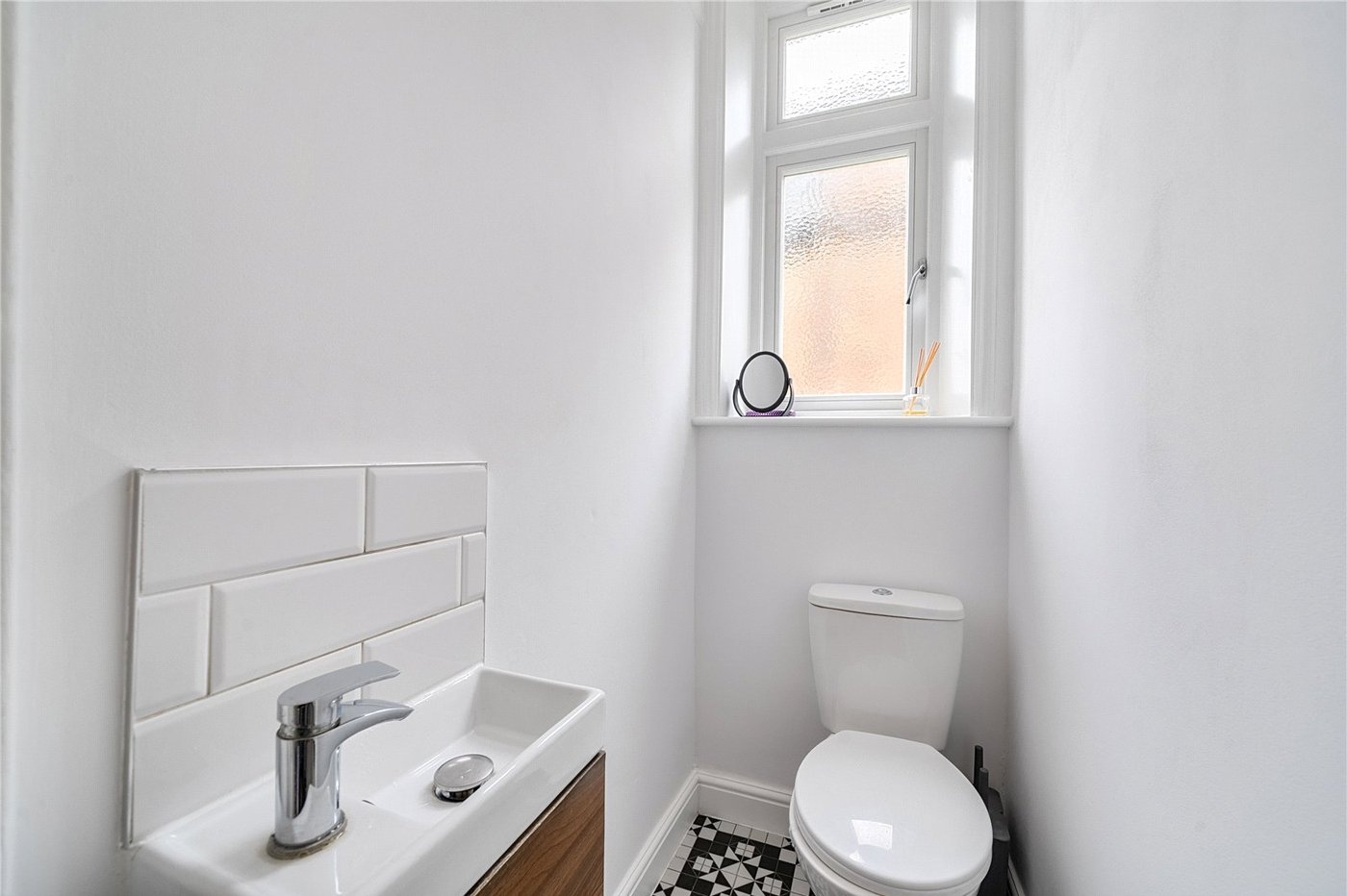 2 bedroom property for sale in Sydenham | Robinson Jackson