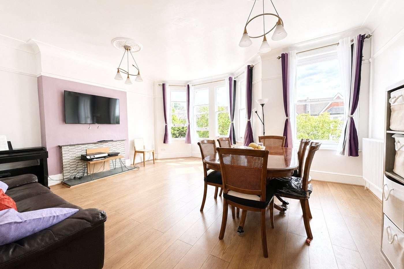 5 bedroom property for sale in Catford | Robinson Jackson