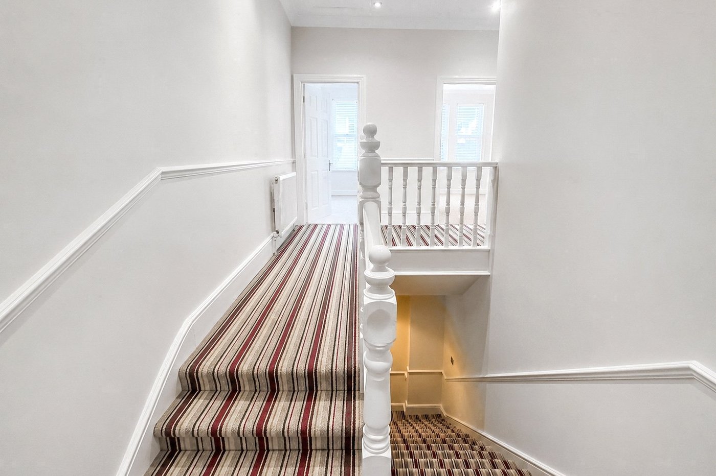 2 bedroom property for sale in London | Robinson Jackson