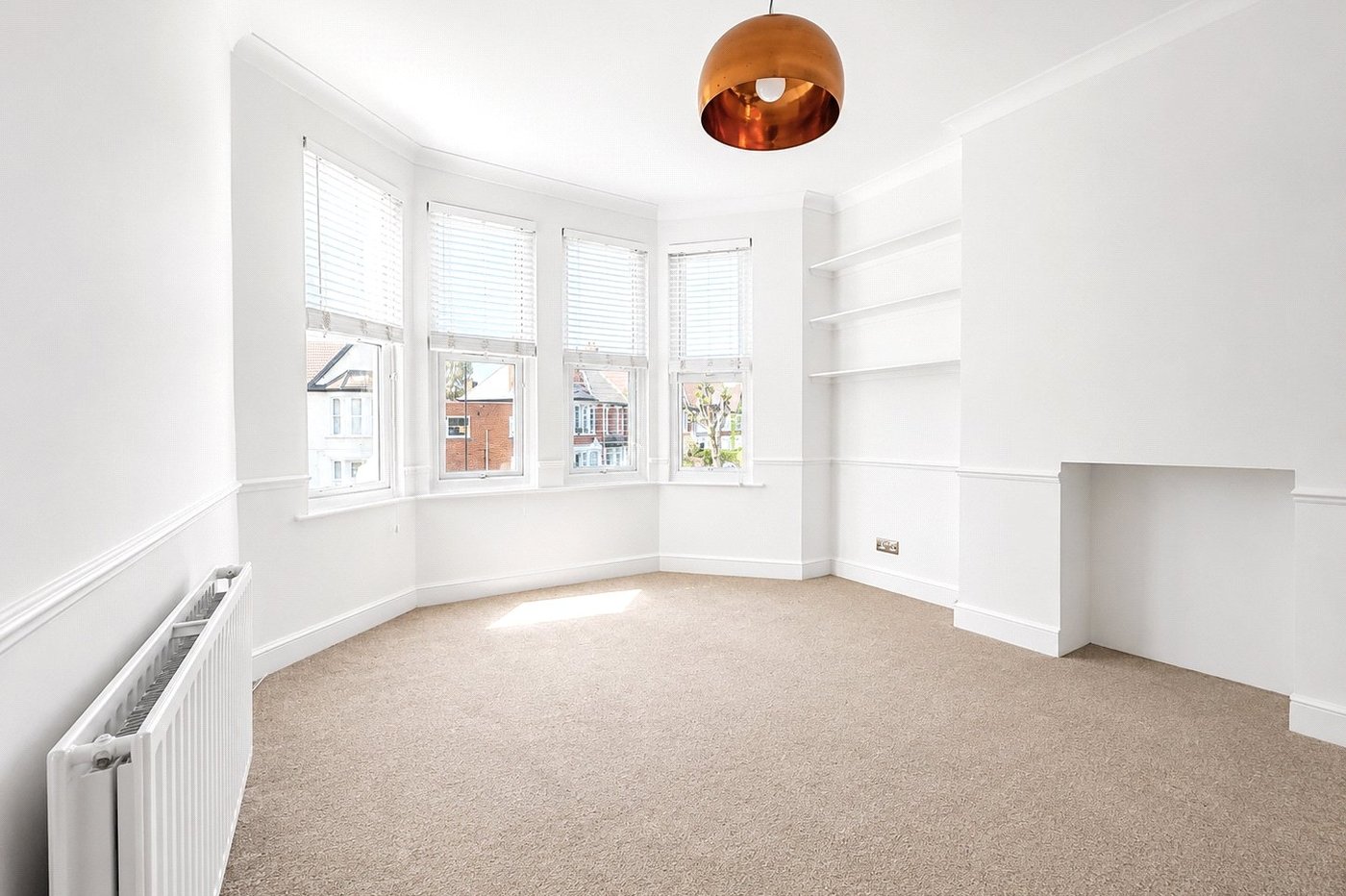 2 bedroom property for sale in London | Robinson Jackson