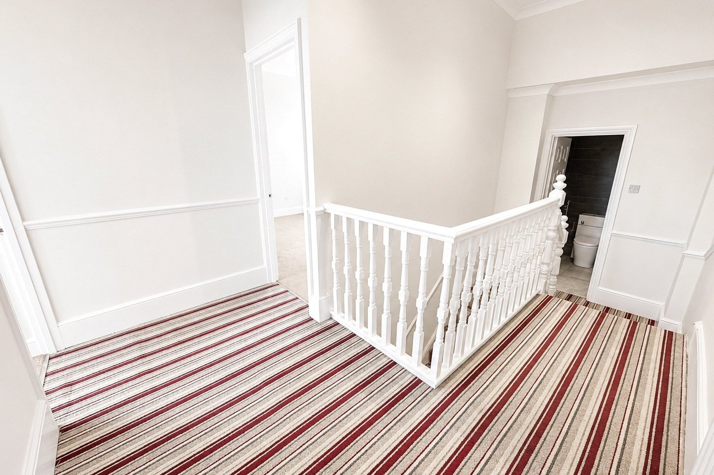2 bedroom property for sale in London | Robinson Jackson