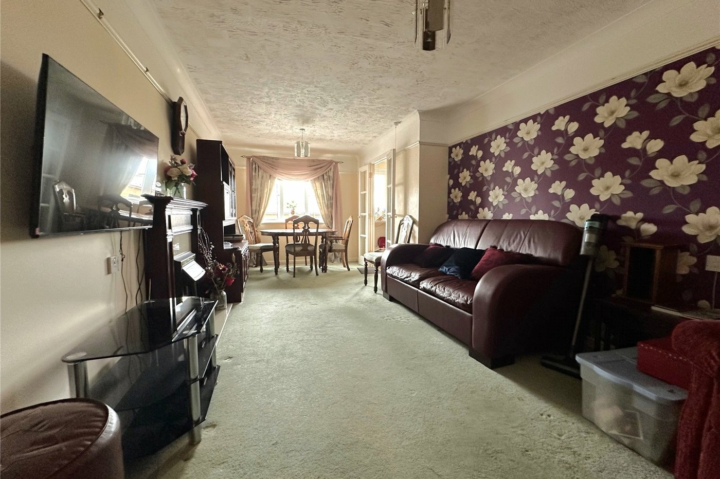 1 bedroom property for sale in London | Robinson Jackson
