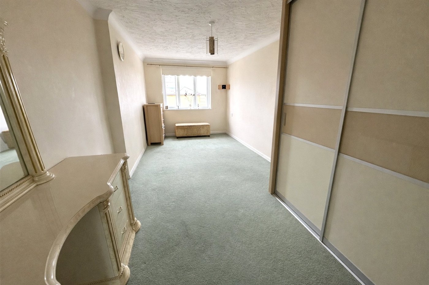 1 bedroom property for sale in London | Robinson Jackson