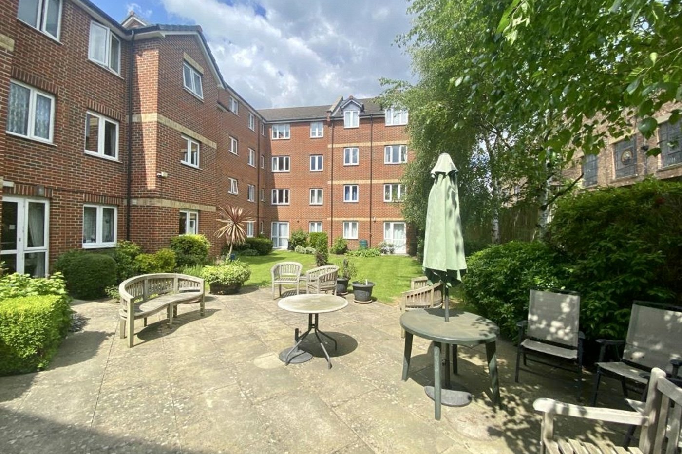 1 bedroom property for sale in London | Robinson Jackson