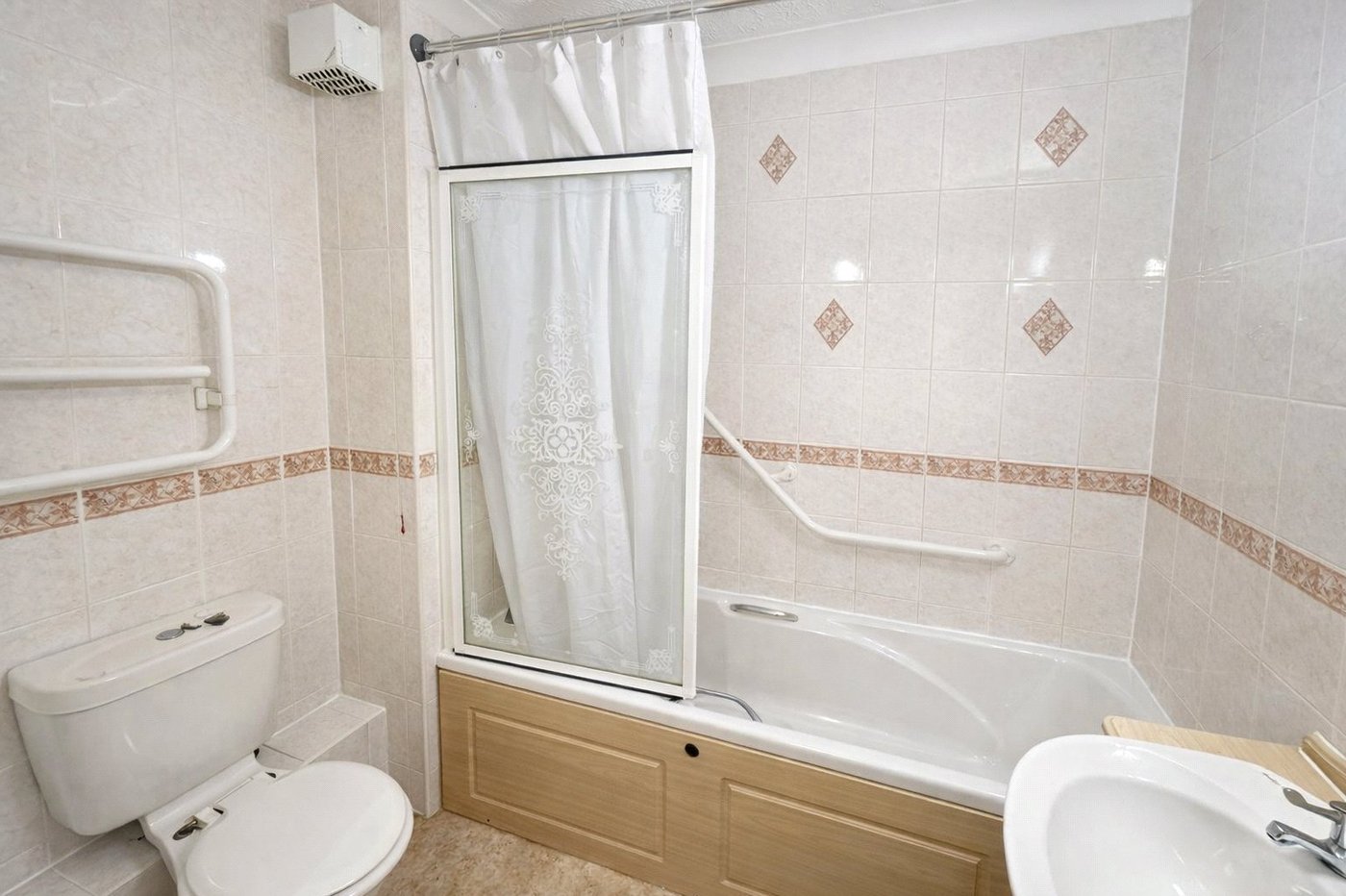1 bedroom property for sale in London | Robinson Jackson
