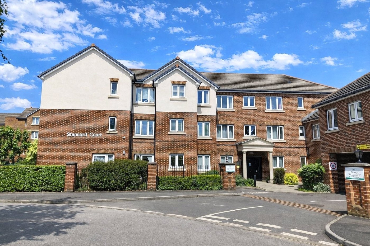 1 bedroom property for sale in London | Robinson Jackson