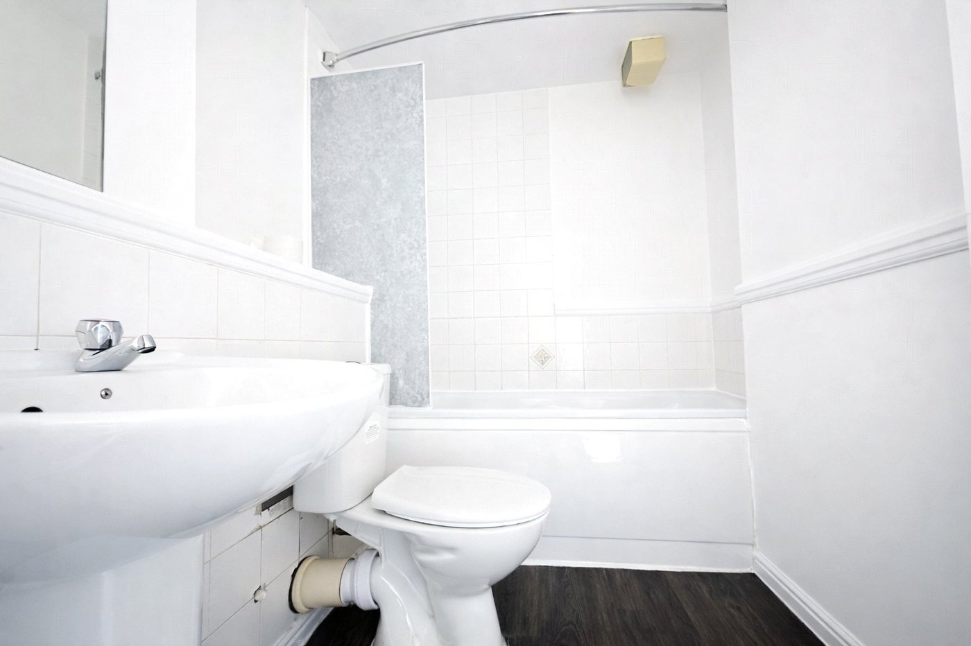 2 bedroom property for sale in London | Robinson Jackson