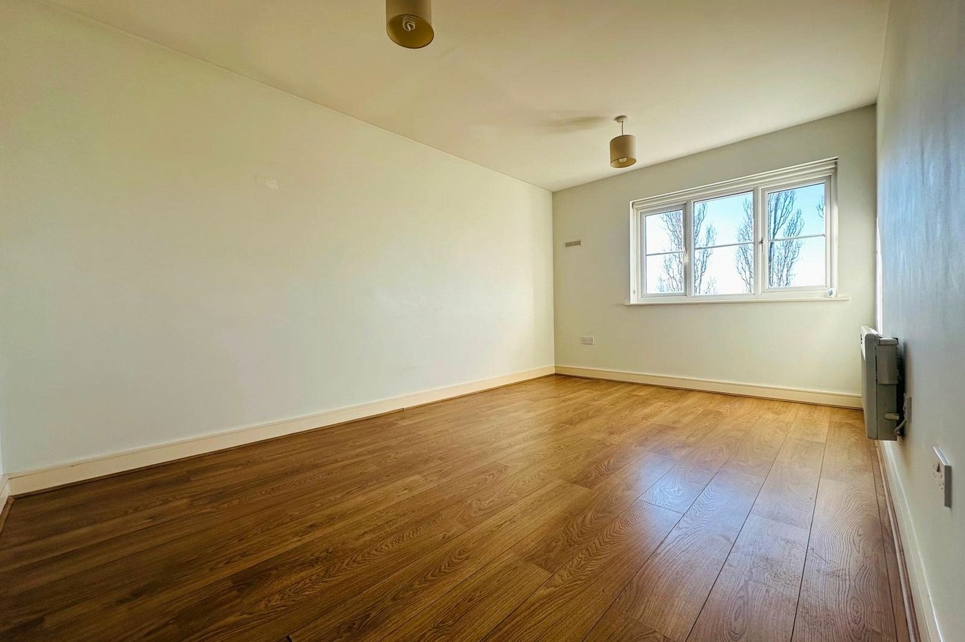 1 bedroom property for sale in London | Robinson Jackson