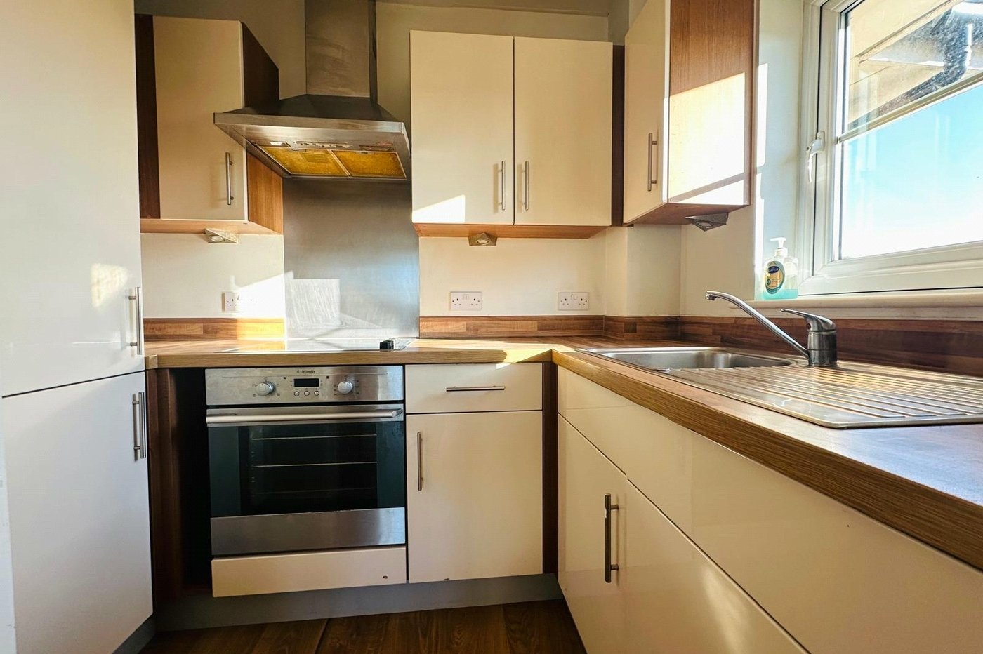 1 bedroom property for sale in London | Robinson Jackson