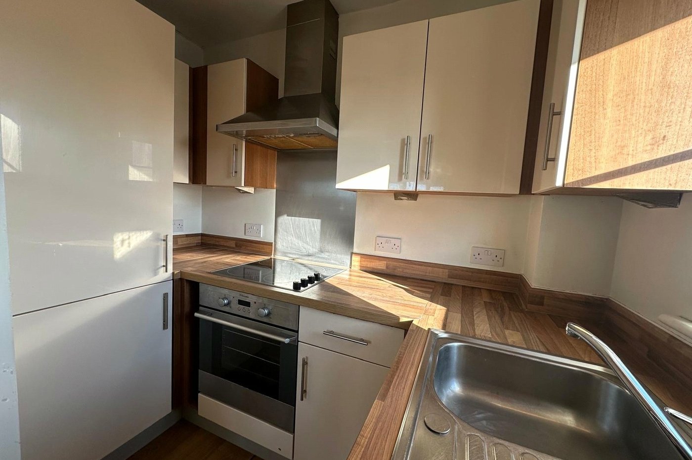 1 bedroom property for sale in London | Robinson Jackson